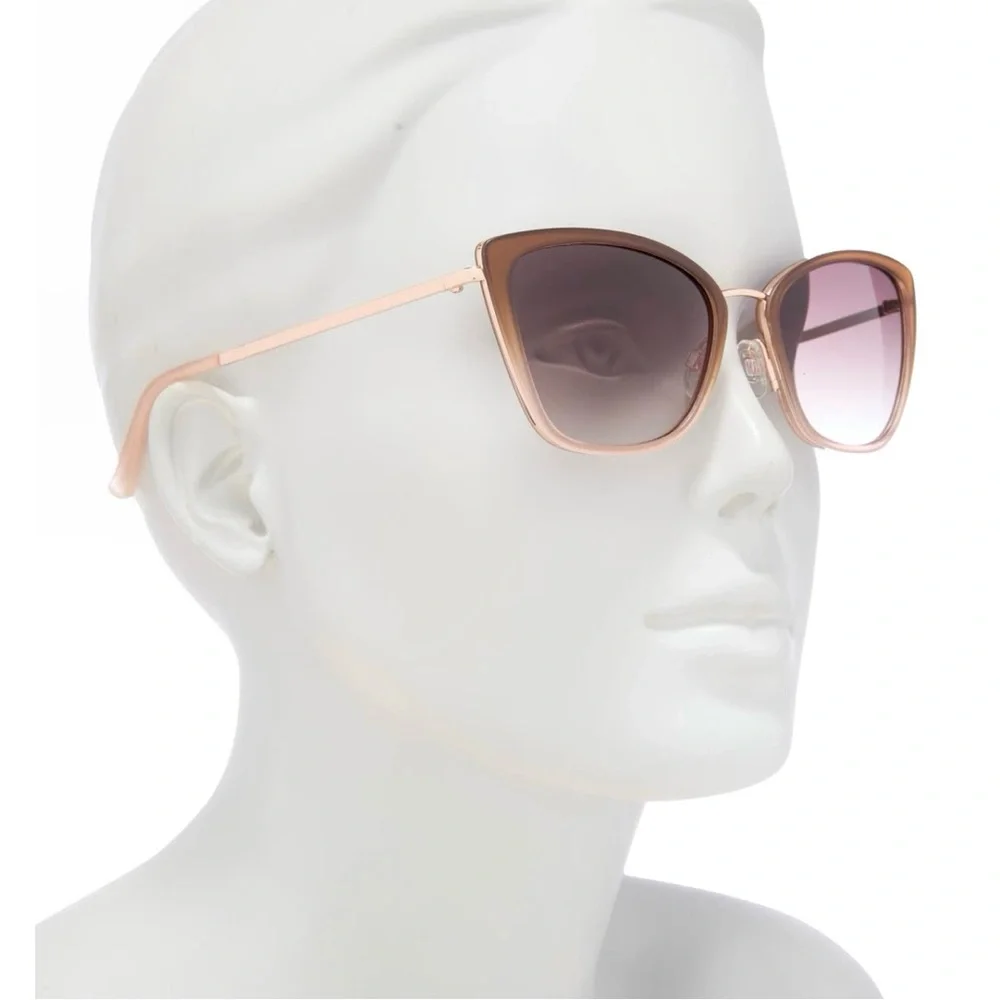 QUAY Clickbait Sunglasses Polarized Rose Gold Honey Coral Ombre Frame Brown Lens